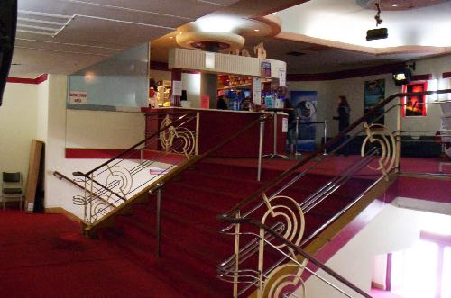 R Cinema foyer2007.JPG